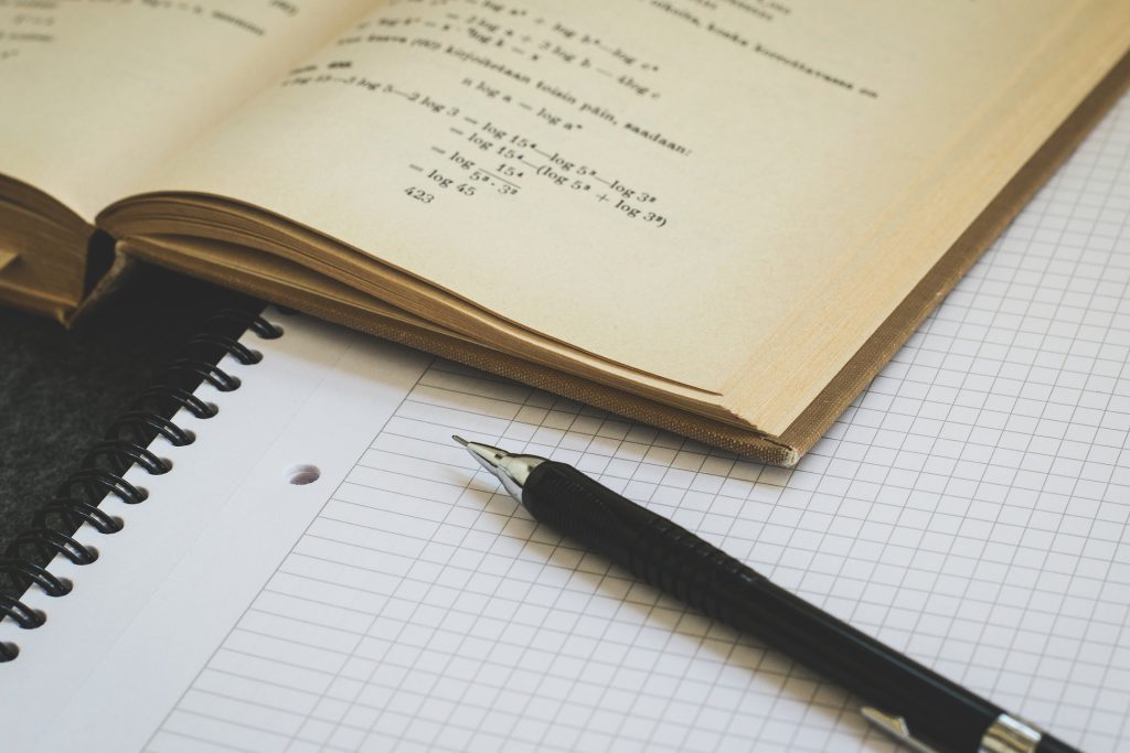 数学の問題集とノート